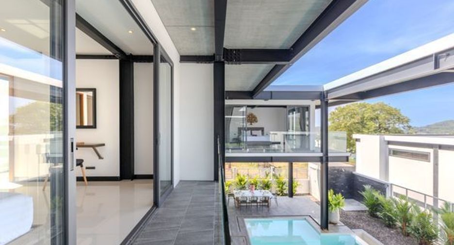 For sale 4 bedrooms villa in Mueang Phuket, Phuket