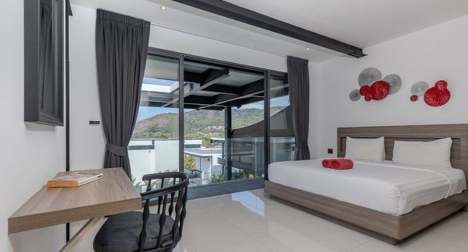 For sale 4 bedrooms villa in Mueang Phuket, Phuket