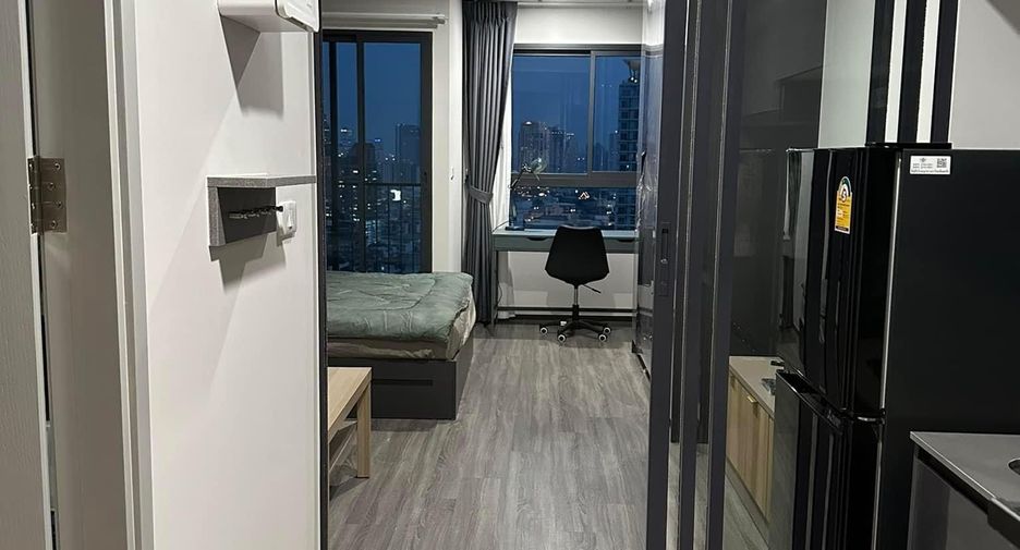 For rent studio condo in Bang Rak, Bangkok