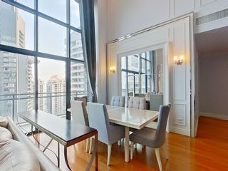Condo en venta de 3 habitaciones en Khlong Toei, Bangkok