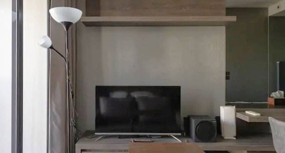 Condo en alquiler de 1 habitaciones en Khlong Toei, Bangkok