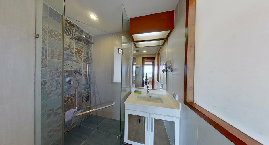 For rent 2 bedrooms condo in Mueang Phuket, Phuket