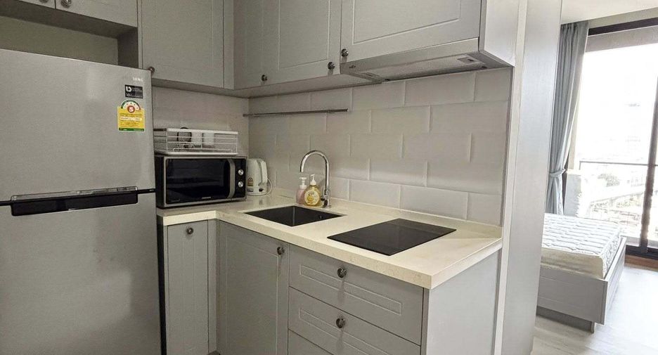 For sale and for rent studio condo in Phaya Thai, Bangkok