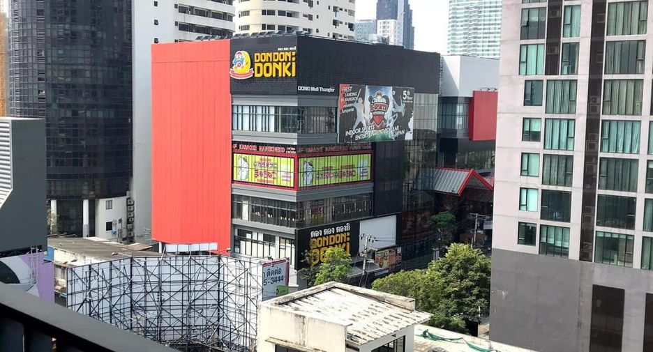 For rent 1 bed condo in Watthana, Bangkok
