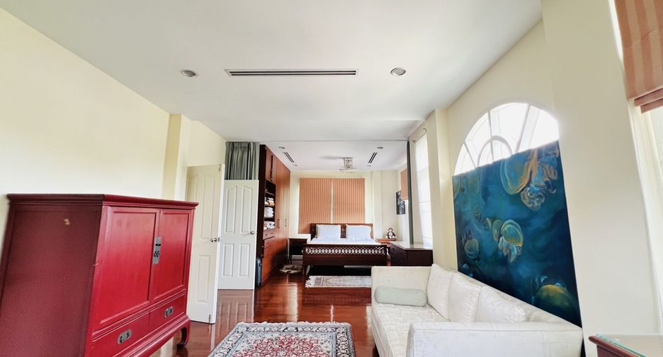 For rent 4 bedrooms house in Prawet, Bangkok