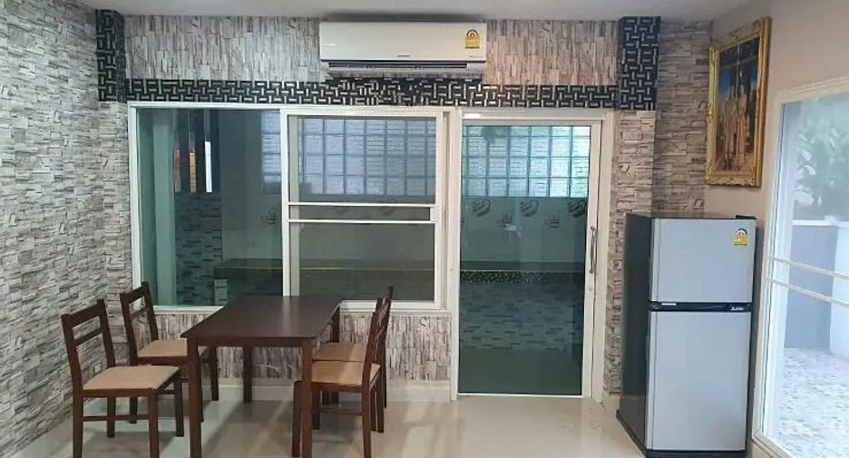 For rent 6 bedrooms house in Sai Mai, Bangkok