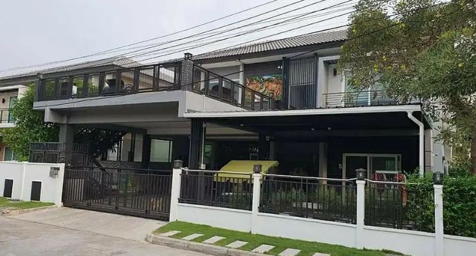 For rent 6 bedrooms house in Sai Mai, Bangkok