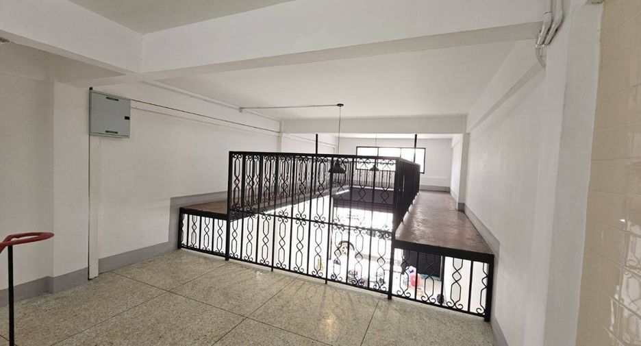 Gewerbefläche zur Miete in Bang Na, Bangkok