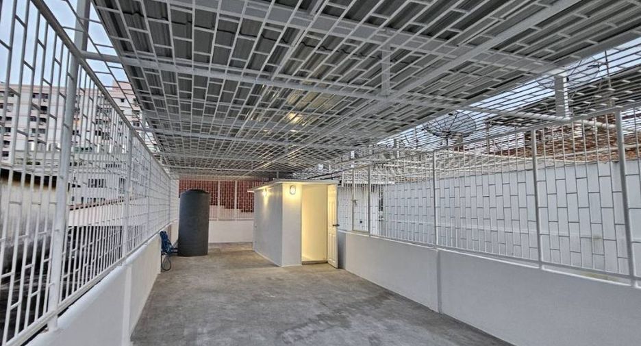 Gewerbefläche zur Miete in Bang Na, Bangkok