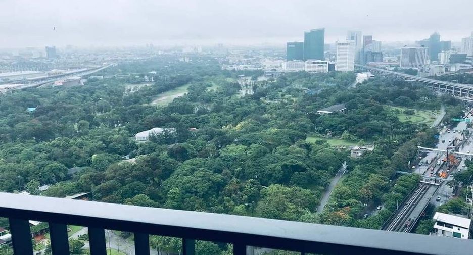 出租 3 卧室 公寓 在 Chatuchak, 曼谷
