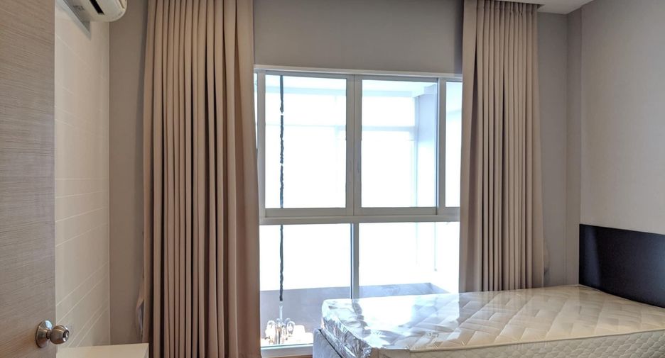 For rent 2 bedrooms condo in Bang Na, Bangkok