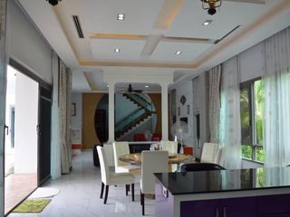 出售 5 卧室 别墅 在 Phuket Town, 普吉