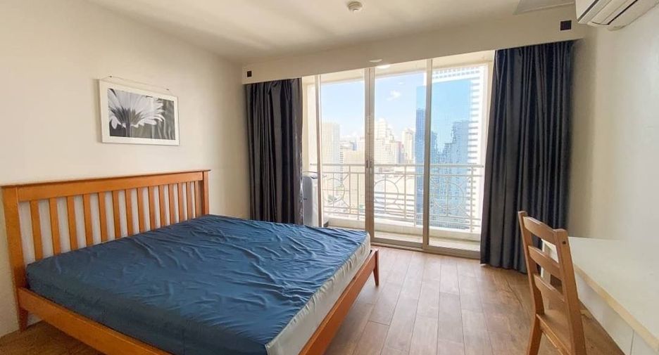 For rent 2 ベッドルーム condo in Watthana, Bangkok
