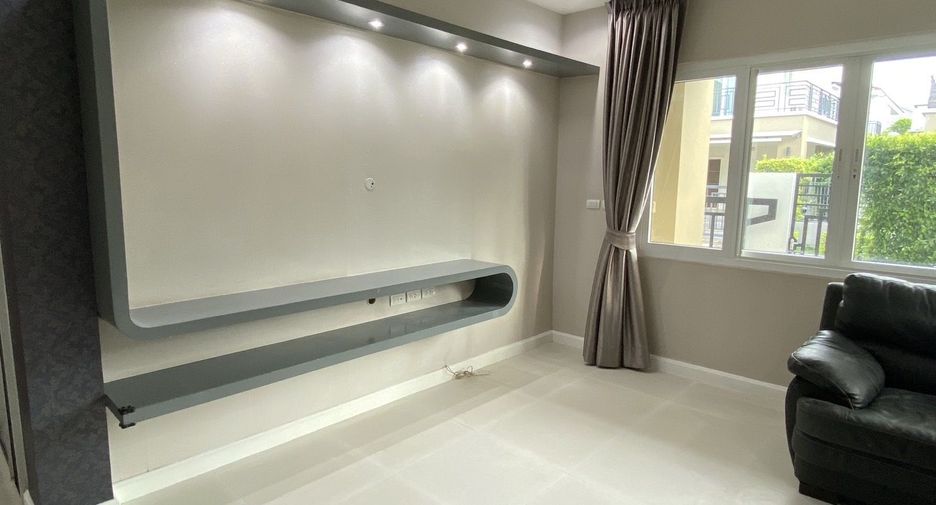 Haus zum Kauf mit 5 Zimmer in Prawet, Bangkok