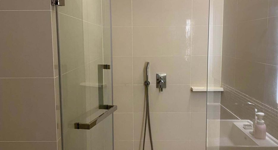 For sale 2 bedrooms condo in Bang Sue, Bangkok