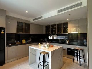 Haus zur Miete mit 4 Zimmer in Yan Nawa, Bangkok