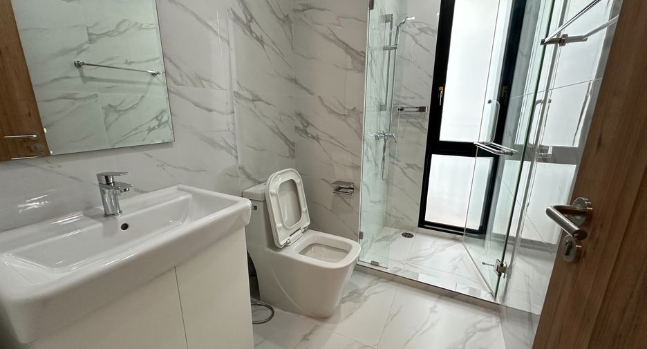 For rent 1 bed condo in Pathum Wan, Bangkok