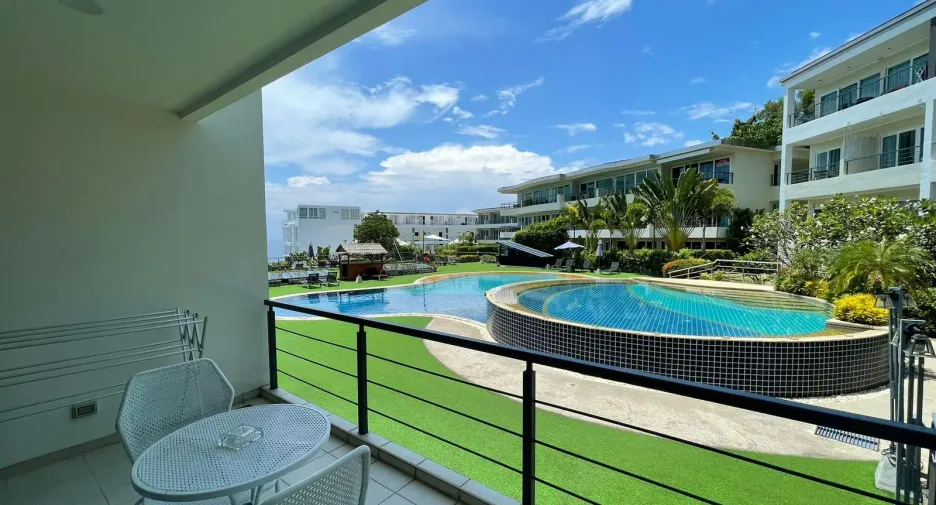 For rent 2 bedrooms condo in Mueang Phuket, Phuket