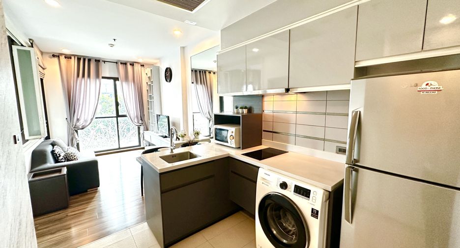 For rent 1 bed condo in Khlong Toei, Bangkok
