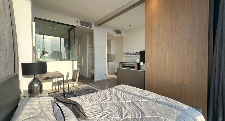 For rent 1 bed condo in Bang Rak, Bangkok