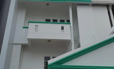 Gewerbefläche zum Kauf in Phra Khanong, Bangkok