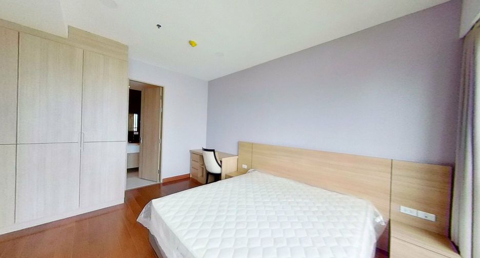 For rent 1 bed condo in Pathum Wan, Bangkok