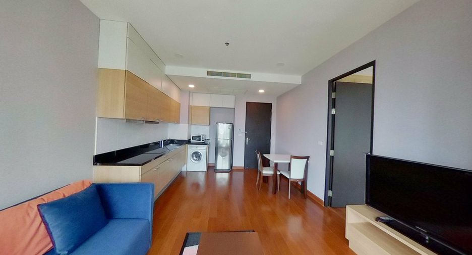 For rent 1 bed condo in Pathum Wan, Bangkok