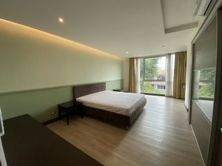 For rent 3 bedrooms apartment in Watthana, Bangkok