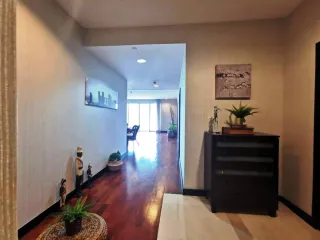 For rent 3 bedrooms condo in Khlong Toei, Bangkok