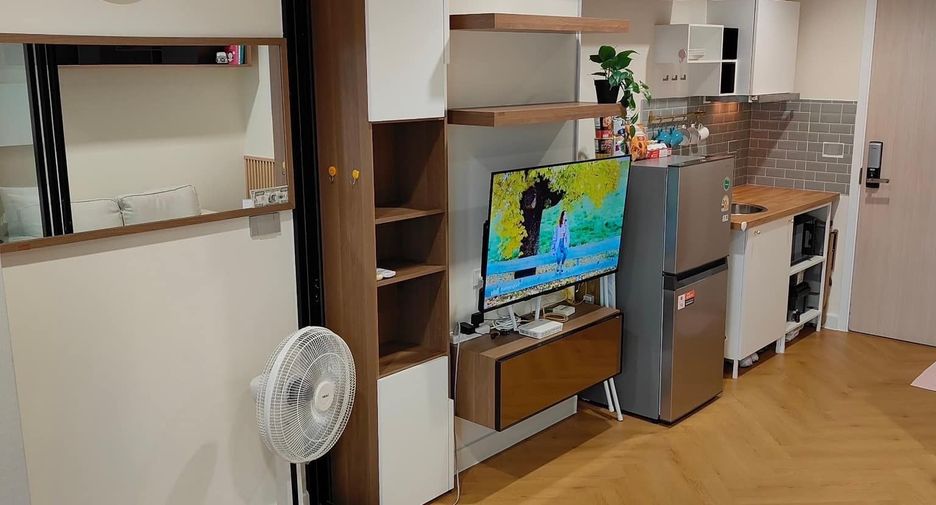 For rent 1 bed condo in Mueang Samut Prakan, Samut Prakan