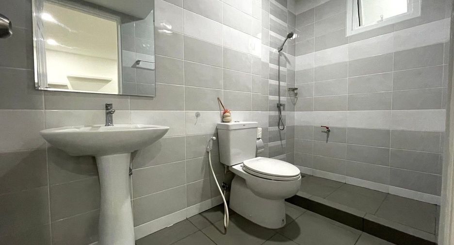 For rent 2 bedrooms house in Mueang Phuket, Phuket