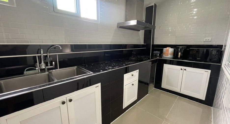 For rent 2 bedrooms house in Mueang Phuket, Phuket