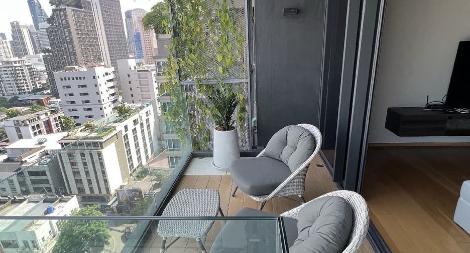 For rent 3 bedrooms condo in Watthana, Bangkok