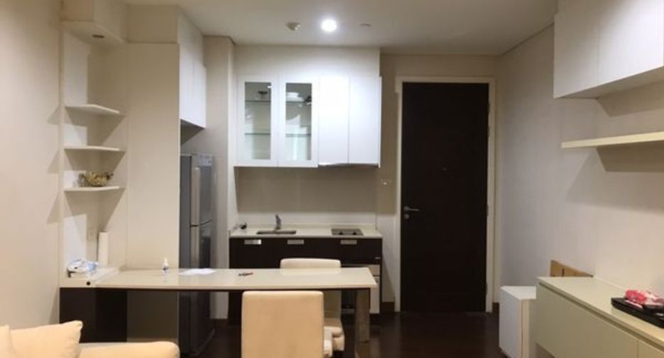 À louer 1 chambre condo à Watthana, Bangkok