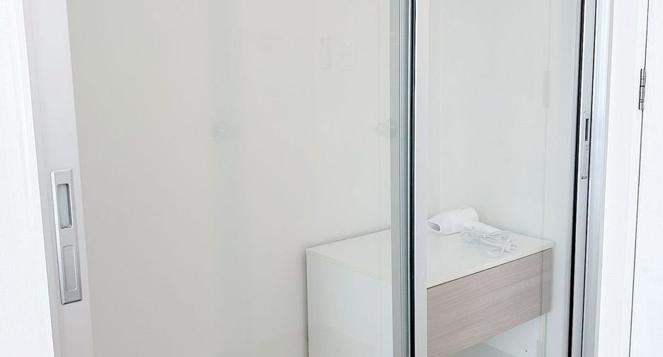 For sale and for rent 2 bedrooms condo in Bang Khae, Bangkok