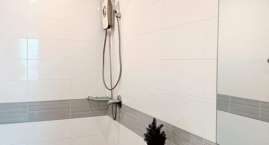 For sale and for rent 2 bedrooms condo in Bang Khae, Bangkok