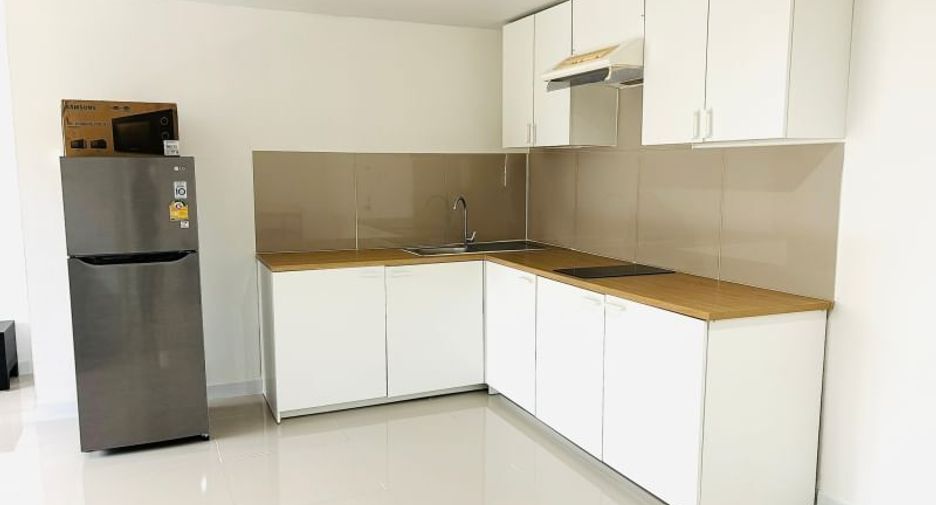 Condo en alquiler de 2 habitaciones en Khlong Toei, Bangkok