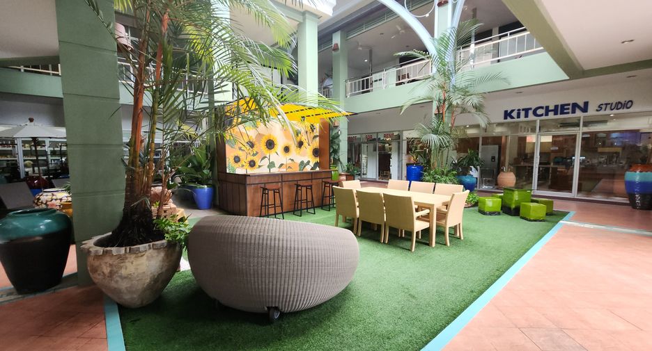 For rent office in Mueang Phuket, Phuket