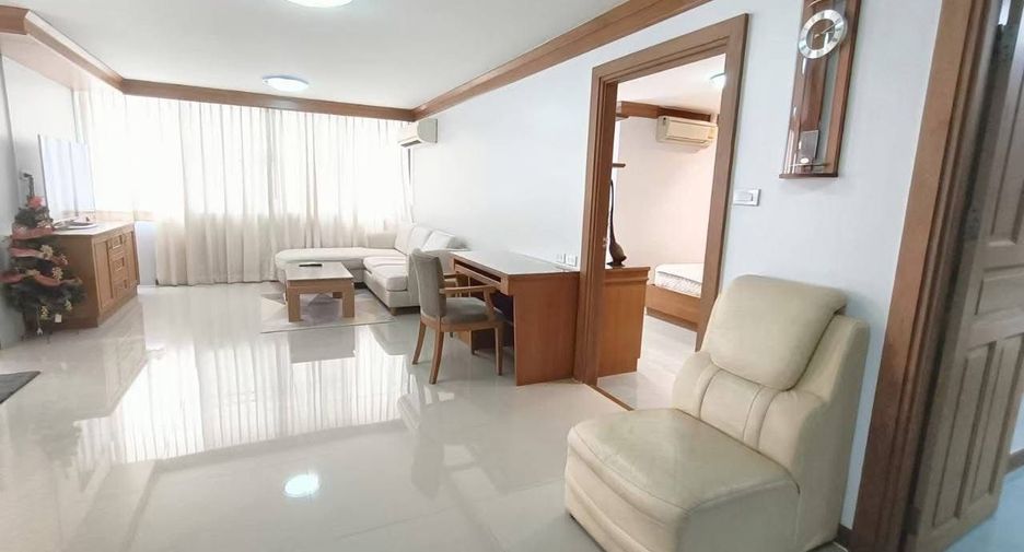 For sale and for rent 2 bedrooms condo in Huai Khwang, Bangkok