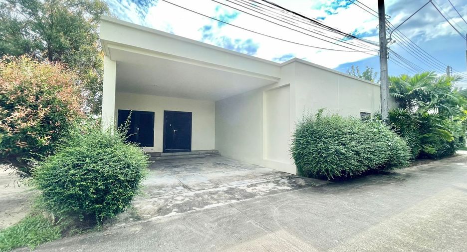 For rent 3 bedrooms villa in Thalang, Phuket