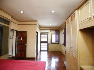 For rent 3 bedrooms house in Khan Na Yao, Bangkok