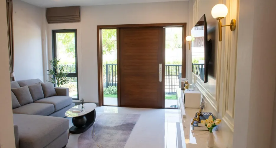 For rent 5 ベッドルーム house in Bang Phli, Samut Prakan