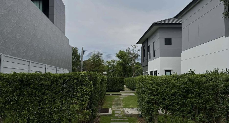 For rent 5 ベッドルーム house in Bang Phli, Samut Prakan