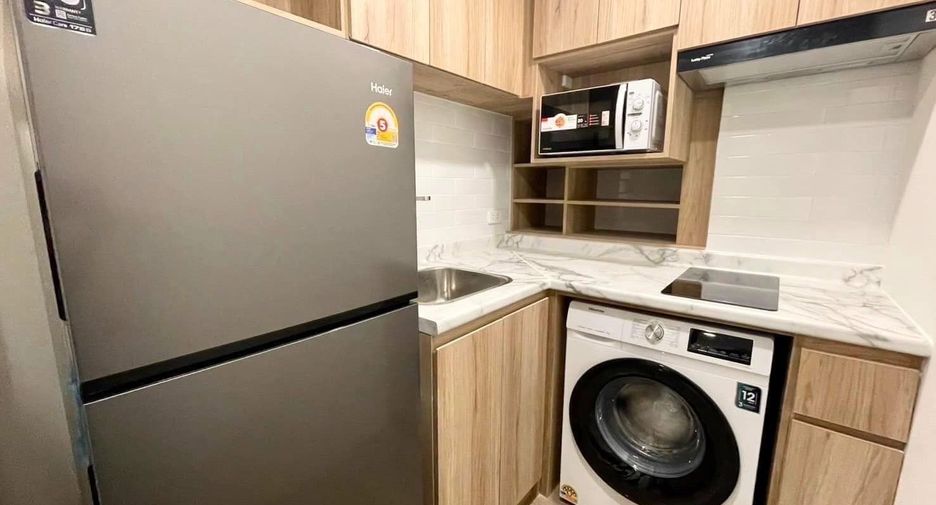 For rent 2 bedrooms condo in Chatuchak, Bangkok