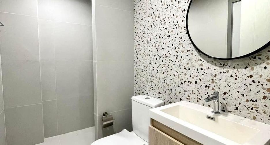 For rent 2 bedrooms condo in Chatuchak, Bangkok