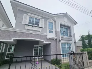 出租 4 卧室 独立屋 在 Mueang Samut Prakan, Samut Prakan