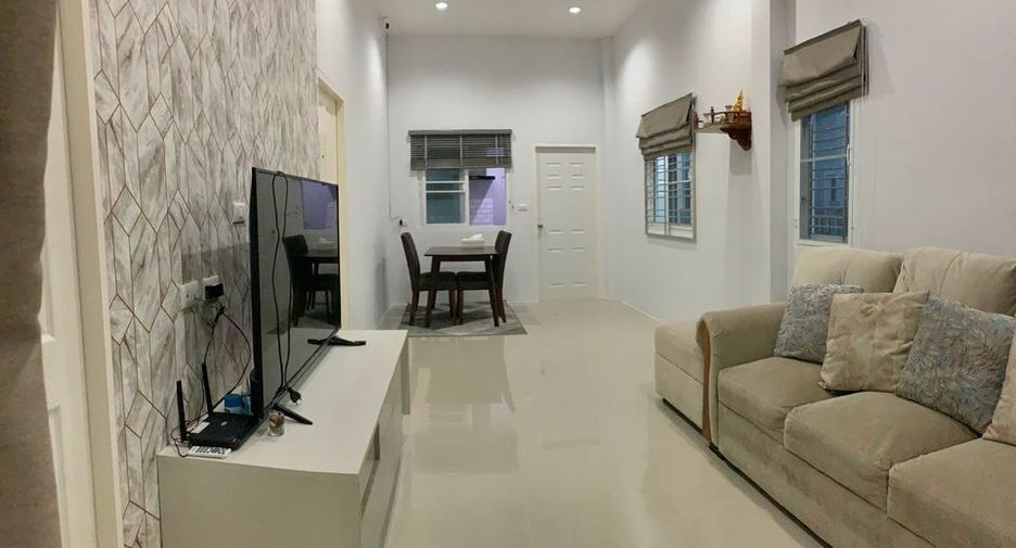 Haus zur Miete mit 2 Zimmer in Mueang Phuket, Phuket