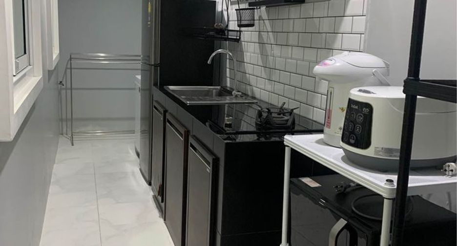 Haus zur Miete mit 2 Zimmer in Mueang Phuket, Phuket