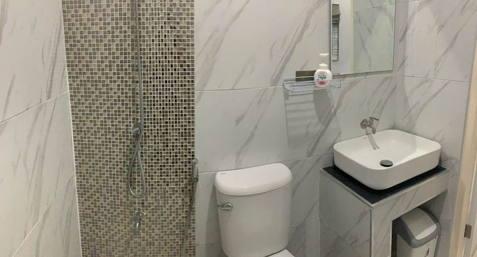 Haus zur Miete mit 2 Zimmer in Mueang Phuket, Phuket