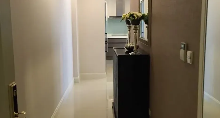 À louer 2 chambres condo à Pathum Wan, Bangkok